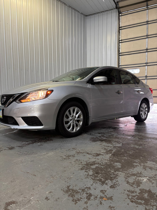 How Does Ceramic Tint Help With Quad Cities Conditions? | Bettendorf, IA