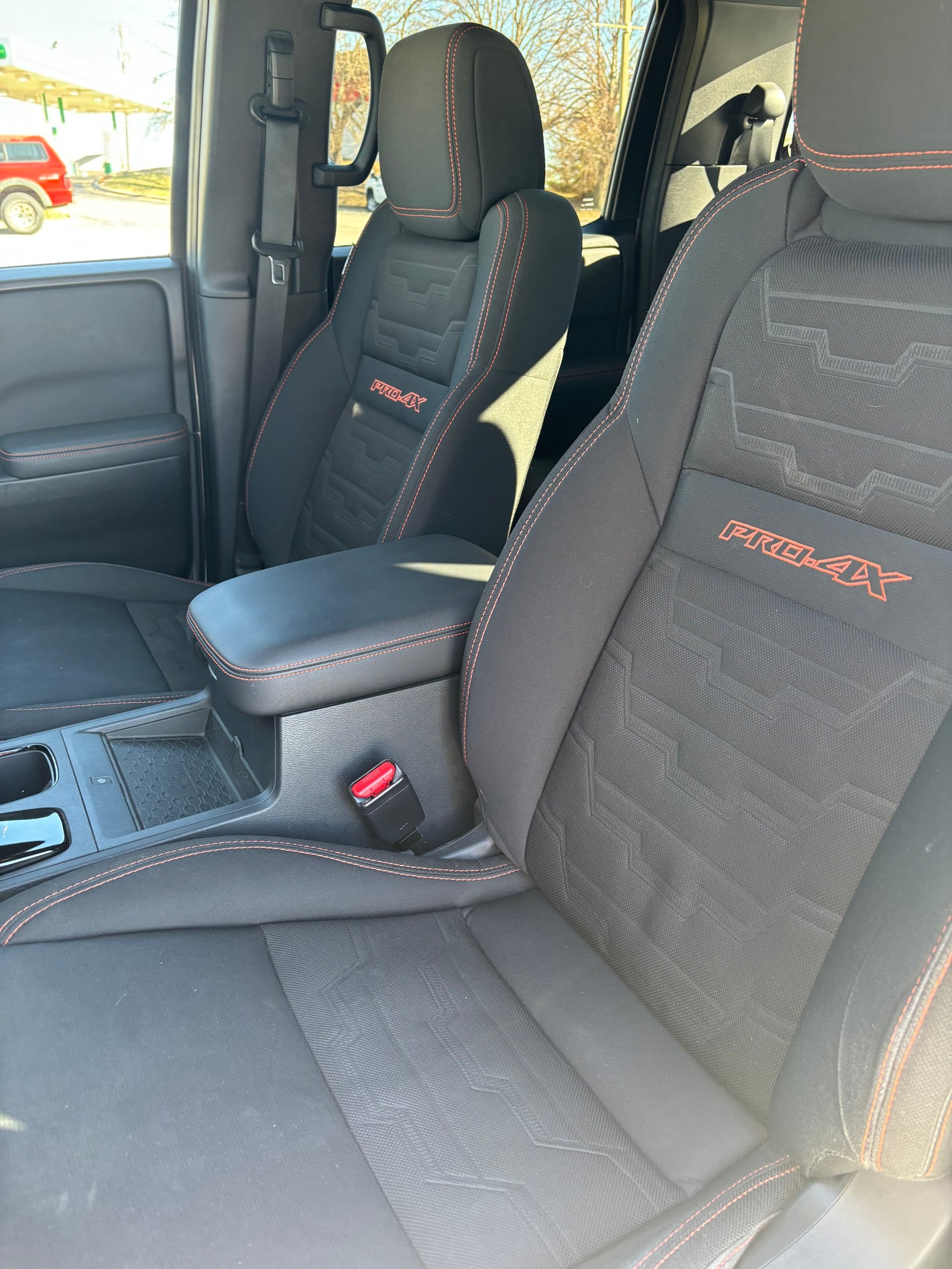 Vacuuming, glass cleaning, steaming, shampooing, deep clean, auto spa